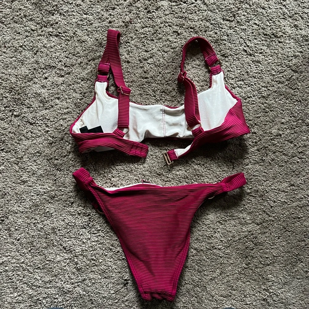 LA Hearts Maroon Ribbed Bikini Set - Picture 3 of 3
